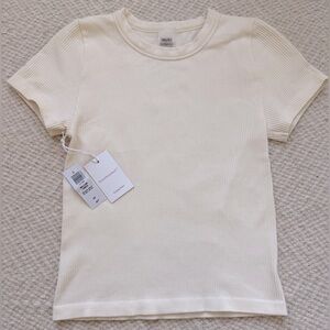 NWT Aritzia Rib Seamless Willow T-Shirt, vintage white, size: smalll